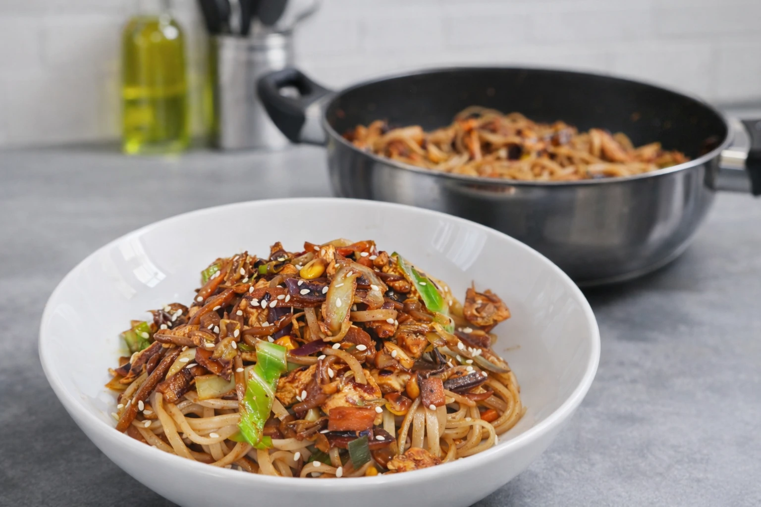 Quick Chicken Stir-fry Noodles with Black Bean Sauce